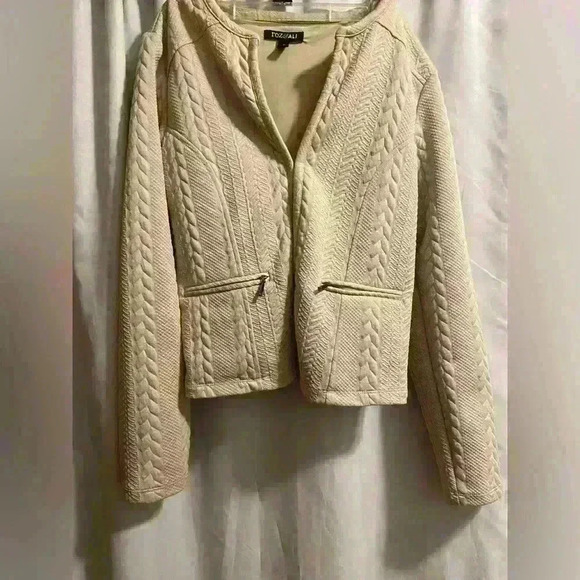 Roz & Ali Blazer - Picture 1 of 3